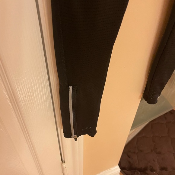 Super Cool Jockey Leggings! - Picture 4 of 8